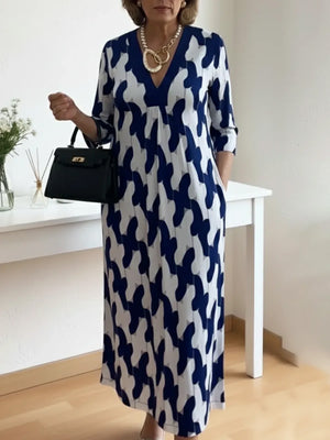 Casual Chic Mid-Sleeve V-Neck Maxi Dress