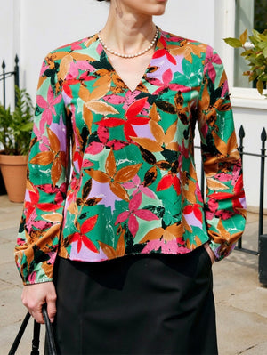 Fashion Print V-Neck Long-Sleeve Top