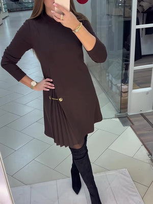 Minimalist Gathered Detail Midi Dress